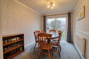 Diner- click for photo gallery